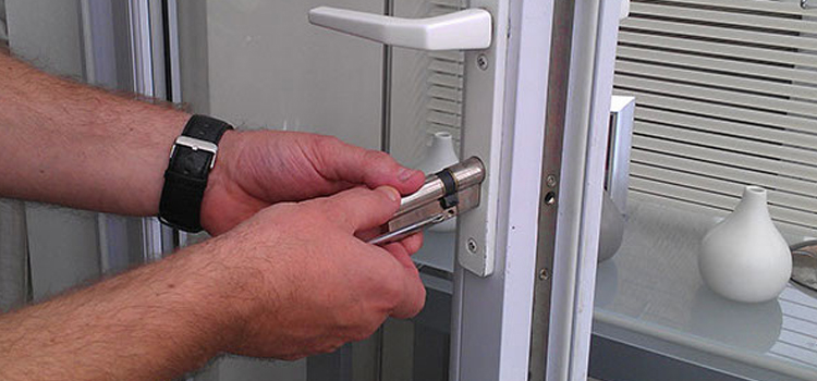 Commercial Door Lock Repair in Linda